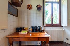 Family Villa with Stunning Lake View