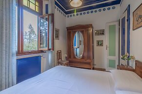 Family Villa with Stunning Lake View