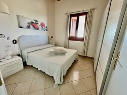 Villa Fiori with pool by Wonderful Italy