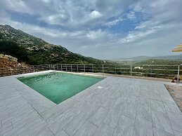 Villa Fiori with pool by Wonderful Italy