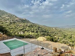 Villa Fiori with pool by Wonderful Italy