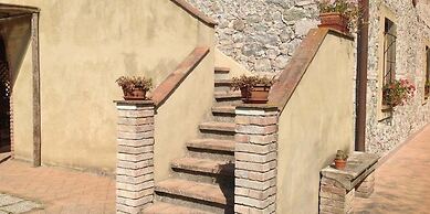 Apartment With one Bedroom, Kitchen, Bathroom Garden and Shared Pool