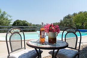 Trulli Nora con piscina