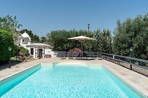 Trulli Nora con piscina