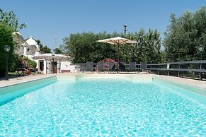 Trulli Nora con piscina