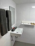 Vanara Bungalows & Restaurant