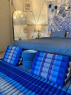 Vanara Bungalows & Restaurant