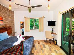 Pancho Villas Bacalar