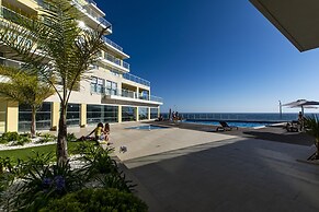 Iva's Panoramic Sesimbra - Trip2Portugal