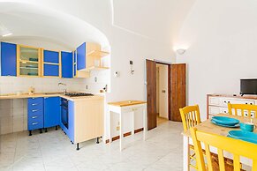 Nei Vicoli by Wonderful Italy