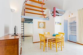 Nei Vicoli by Wonderful Italy