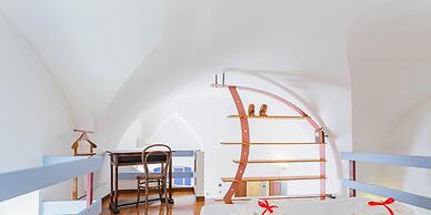 Nei Vicoli by Wonderful Italy