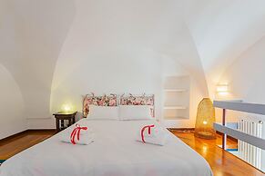 Nei Vicoli by Wonderful Italy