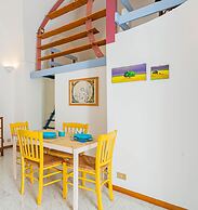 Nei Vicoli by Wonderful Italy