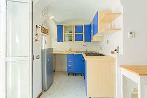 Nei Vicoli by Wonderful Italy