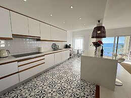 Sea View Quarteira Apartment