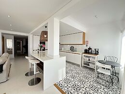 Sea View Quarteira Apartment