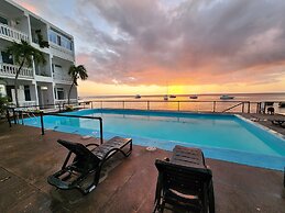 O.E. Management Anchorage Hotel