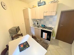 Elegant Apt - Spoleto A1 - Train Station 2 kms - Sleeps 6