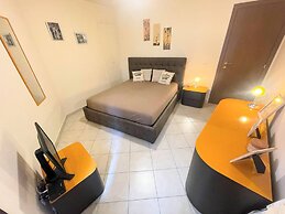 Elegant Apt - Spoleto A1 - Train Station 2 kms - Sleeps 6
