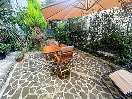Elegant Apt - Spoleto A1 - Train Station 2 kms - Sleeps 6