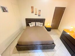 Elegant Apt - Spoleto A1 - Train Station 2 kms - Sleeps 6