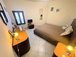 Elegant Apt - Spoleto A1 - Train Station 2 kms - Sleeps 6