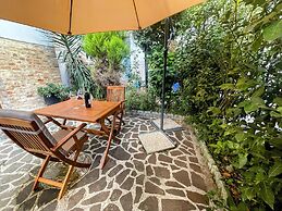Elegant Apt - Spoleto A1 - Train Station 2 kms - Sleeps 6