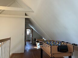 Lake View Apartment