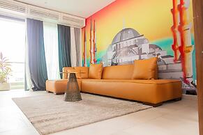 The Six Apparthotel