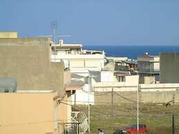 Marigia Apartment With sea View and Panoramic Terrace Near the sea