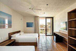 HOTEL AURELIA