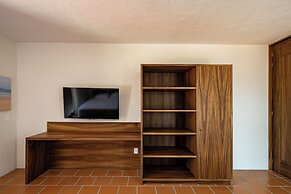 HOTEL AURELIA