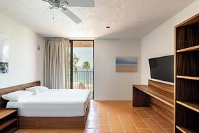 HOTEL AURELIA