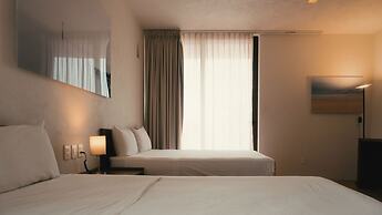 HOTEL AURELIA