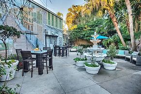 Charming Chateau Oasis in NOLA's Heart by YouRent