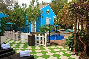 Charming Chateau Oasis in NOLA's Heart by YouRent