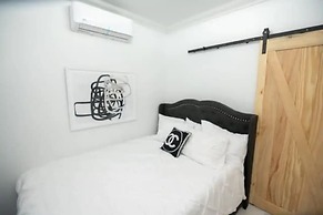 Charming Chateau Oasis in NOLA's Heart by YouRent