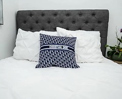 Charming Chateau Oasis in NOLA's Heart by YouRent