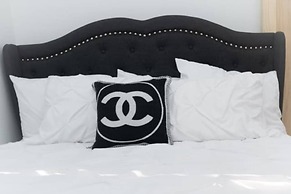 Charming Chateau Oasis in NOLA's Heart by YouRent