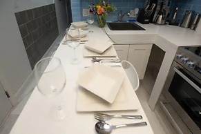 Charming Chateau Oasis in NOLA's Heart by YouRent