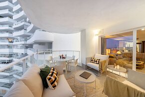 Gran Canet 2BR - Sea Views, Pools & Gym