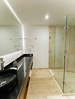 Warm Loft With Incredible Garden View 014 By Sandy Powerful