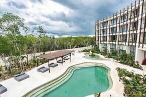 Warm Loft With Incredible Garden View 014 By Sandy Powerful