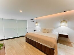 Warm Loft With Incredible Garden View 014 By Sandy Powerful