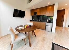 Warm Loft With Incredible Garden View 014 By Sandy Powerful