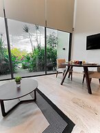 Warm Loft With Incredible Garden View 014 By Sandy Powerful