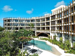 Warm Loft With Incredible Garden View 014 By Sandy Powerful