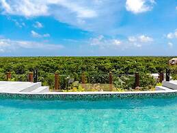 Warm Loft With Incredible Garden View 014 By Sandy Powerful