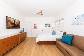 545 Michigan Avenue Apartments